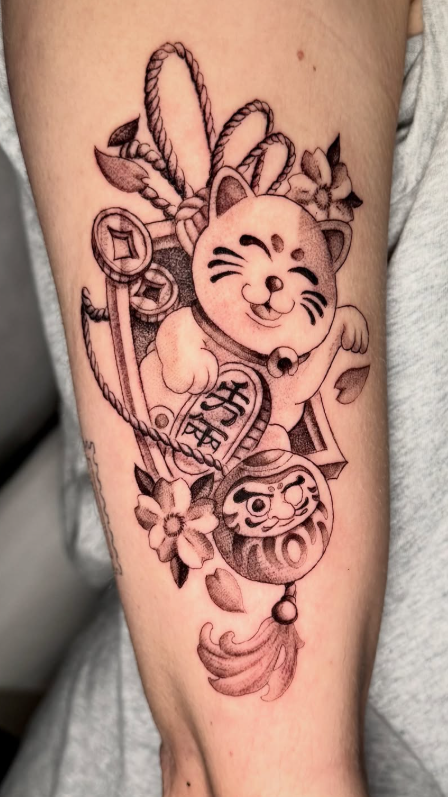 Maneki Neko Omamori with little Daruma